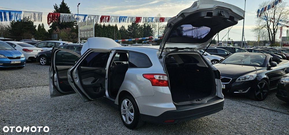 Ford Focus - 24