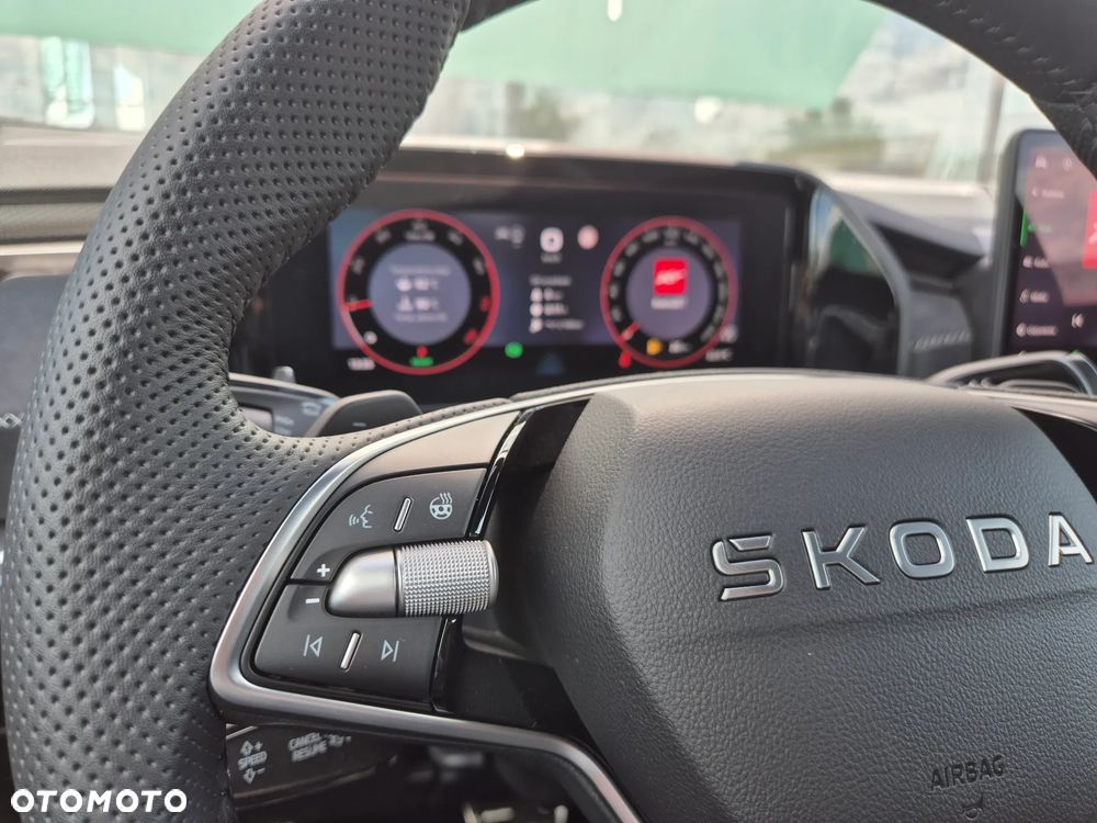 Skoda Kodiaq 1.5 TSI ACT 4x2 Sportline DSG - 22