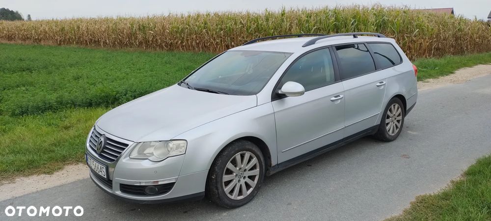 Volkswagen Passat 1.9 TDI Comfortline - 2