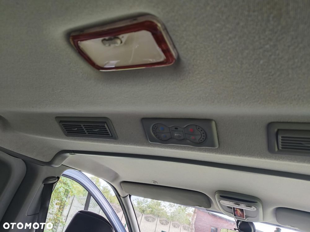 Renault Trafic - 24