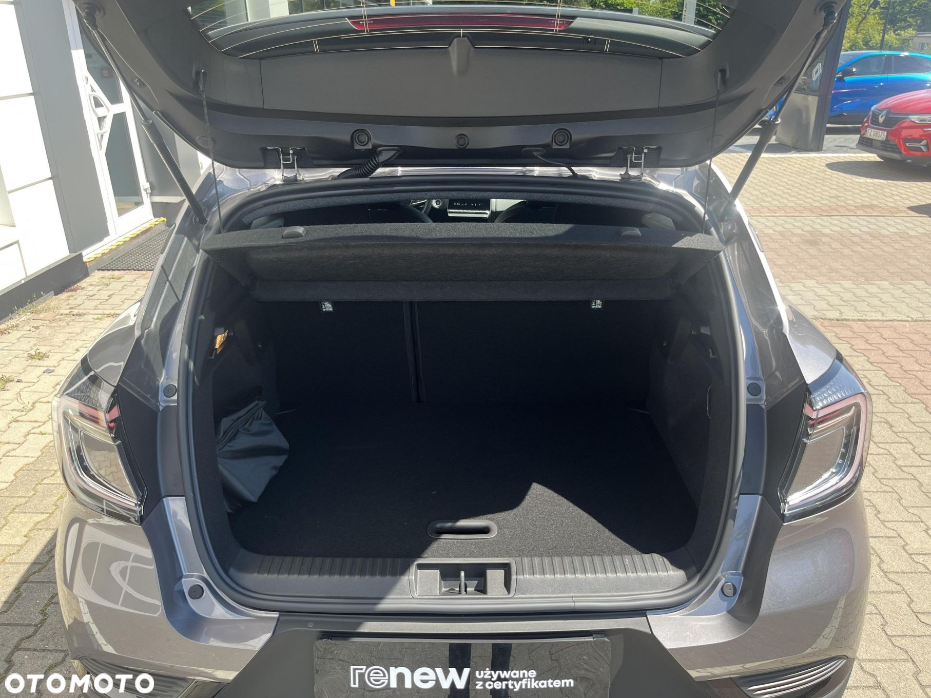 Renault Captur 1.0 TCe Techno - 17