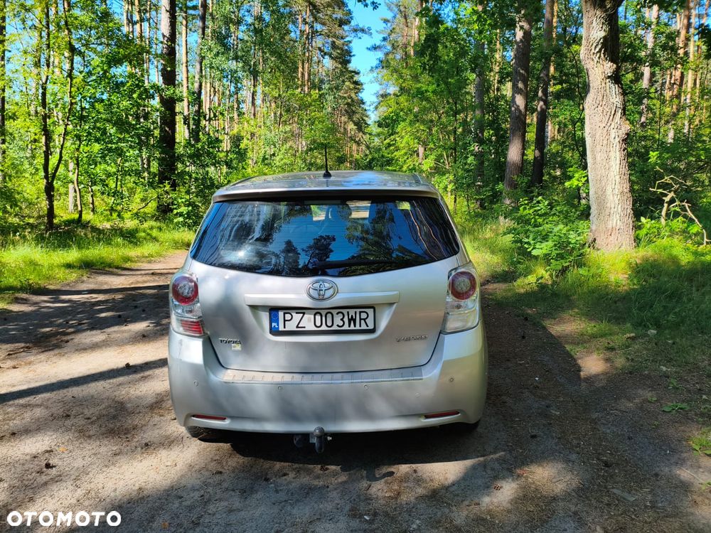 Toyota Verso 2.0 D-4D Sol plus 7os - 24