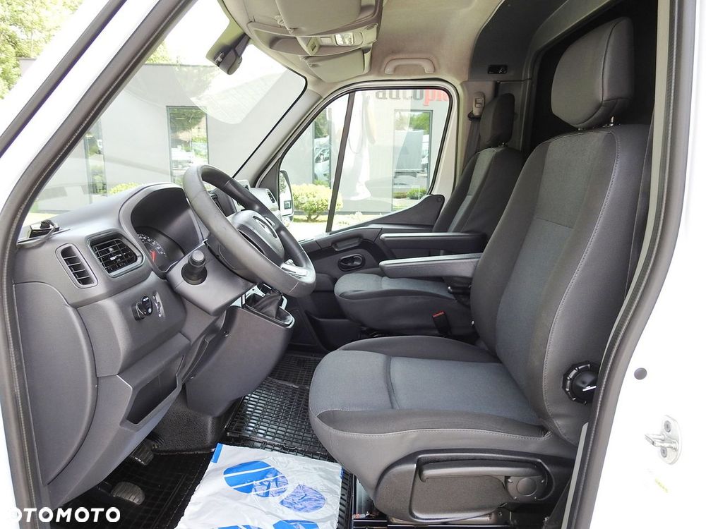 Renault MASTER PLANDEKA 10 PALET WEBASTO TEMPOMAT KLIMATYZACJA LEDY  165KM - 28