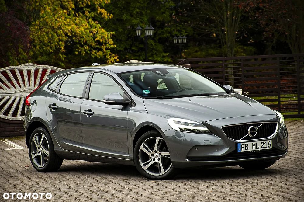 Volvo V40 D2 Summum - 14