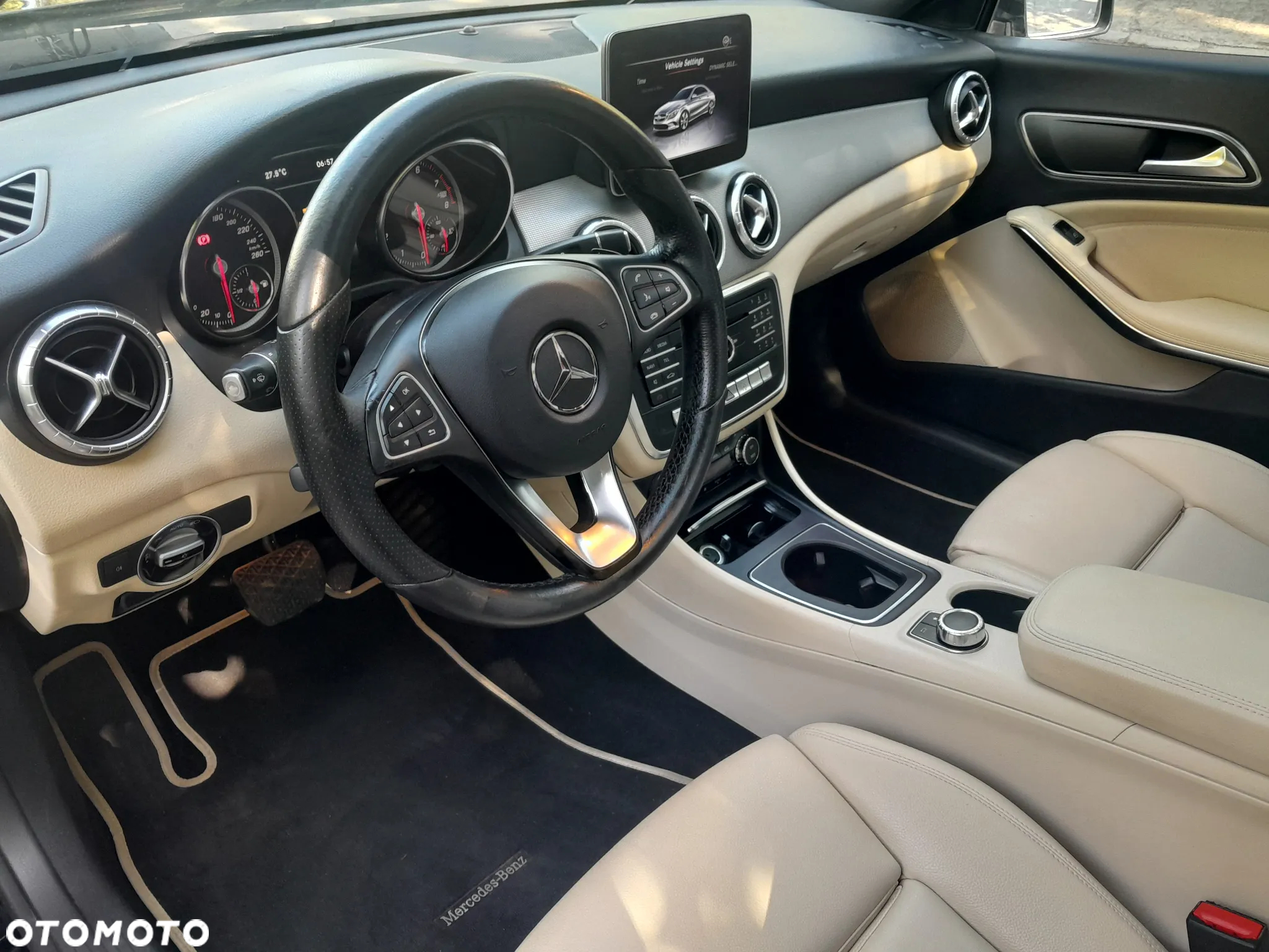 Mercedes-Benz CLA 250 Sport 4-Matic - 8