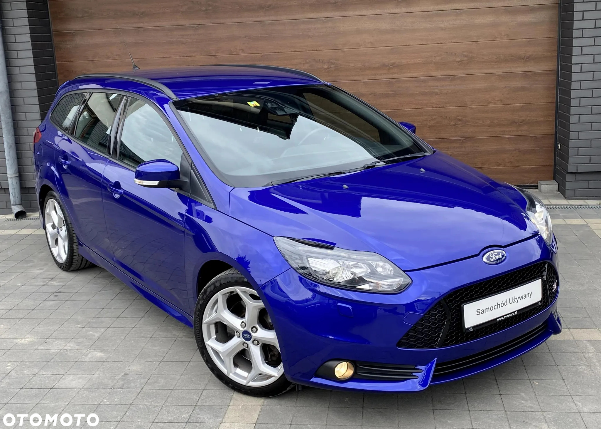 Ford Focus 2.0 EcoBoost ST mit Leder-Sport-Paket - 14