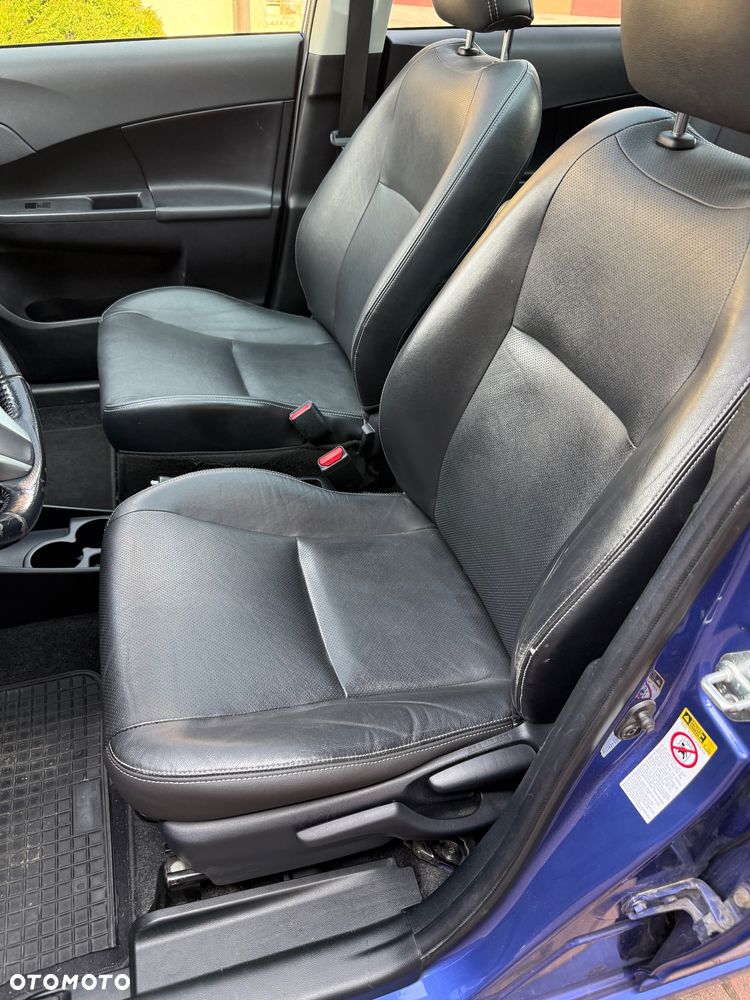 Toyota Verso S 1.4 D-4D Comfort - 18