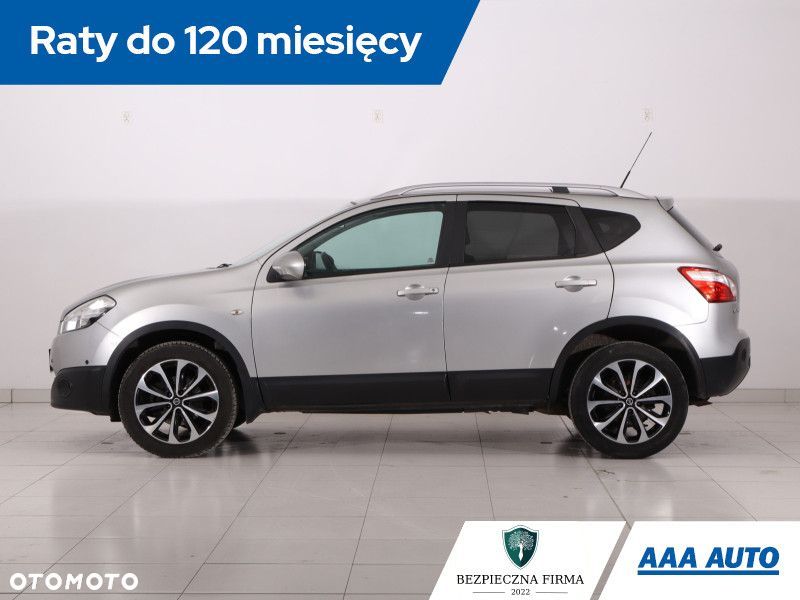 Nissan Qashqai - 4