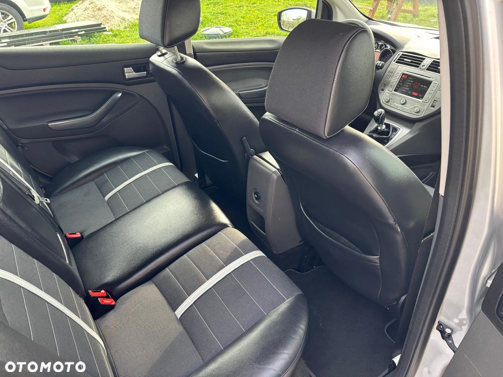 Ford Kuga 2.0 TDCi 4x4 Titanium - 7