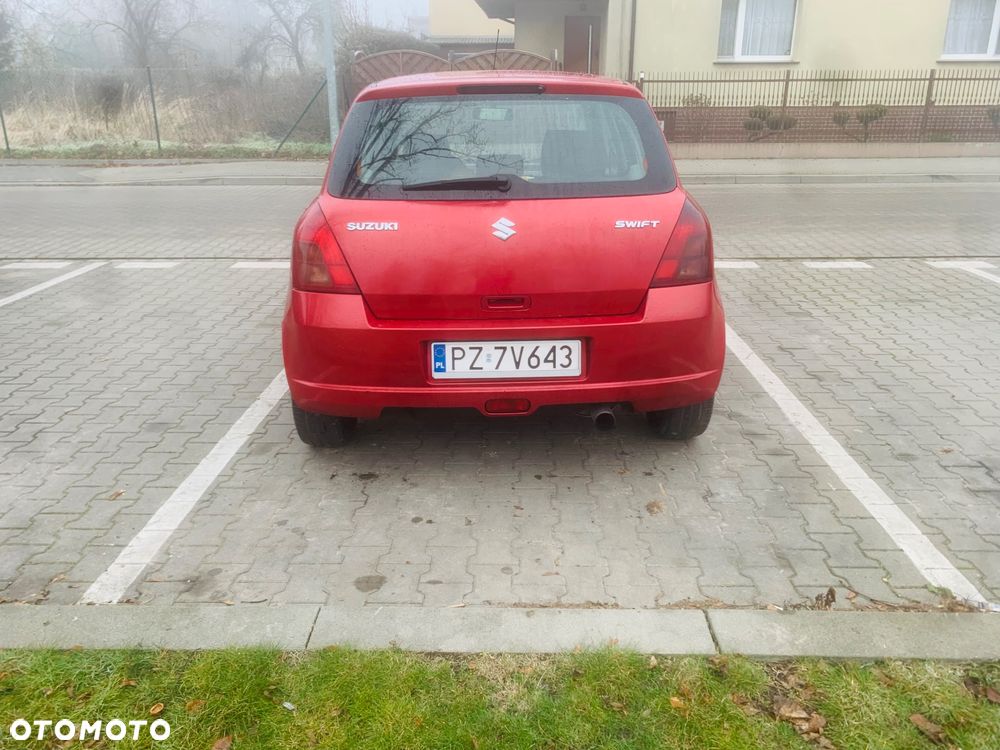 Suzuki Swift 1.3 DDiS 16v GLX - 4