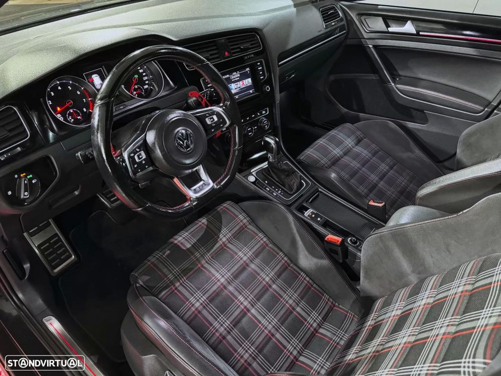 VW Golf 2.0 TSi GTi DSG - 7