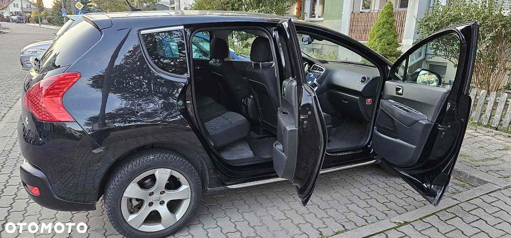 Peugeot 3008 HDi 115 Active - 8
