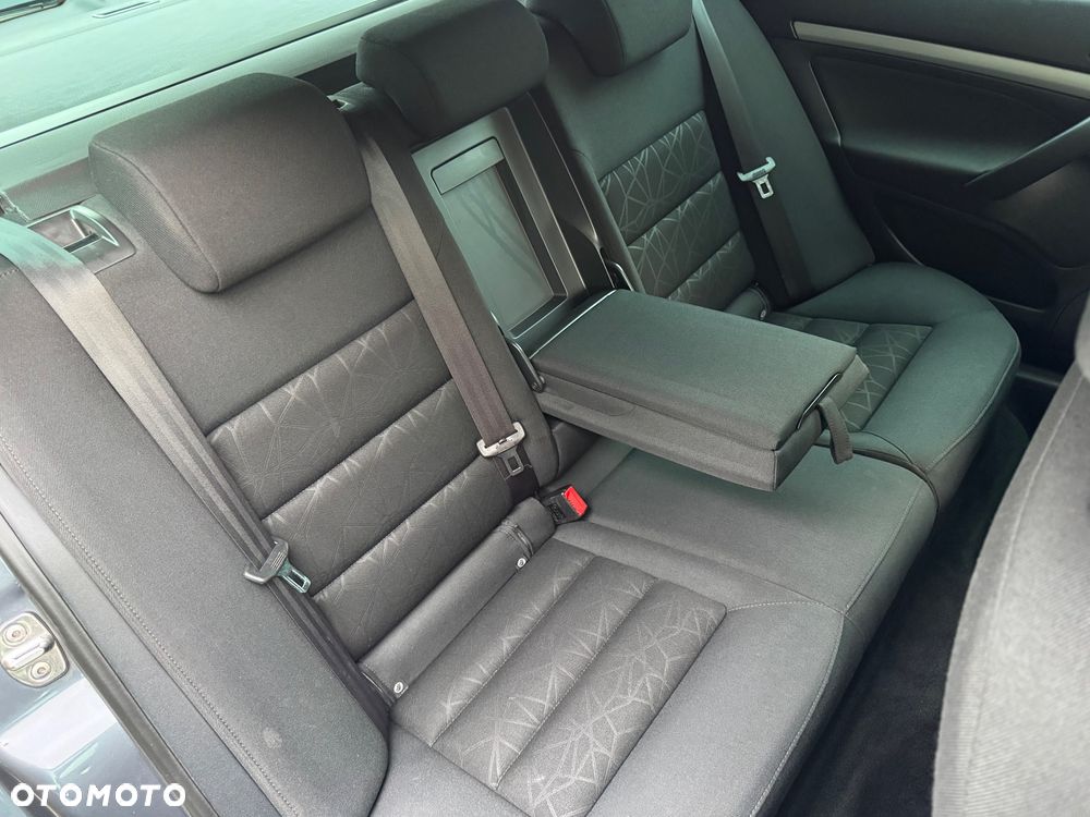Skoda Octavia 2.0 TDI DPF FAMILY - 24