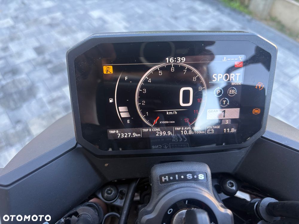 Honda CB - 4