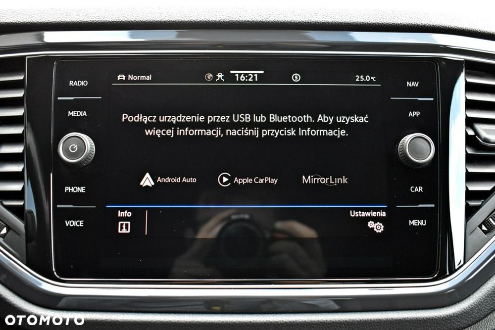 Volkswagen T-Roc 1.5 TSI ACT Premium DSG - 23