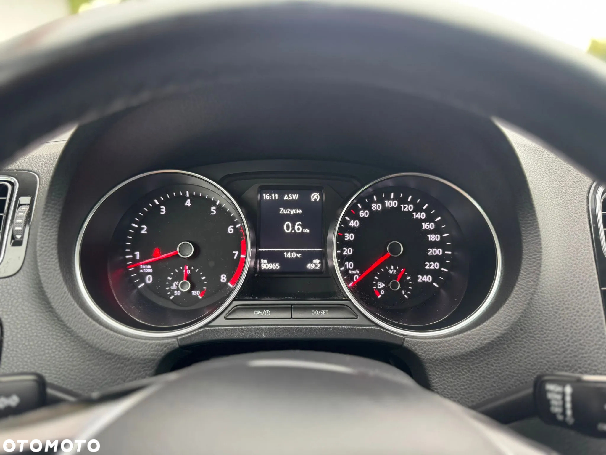 Volkswagen Polo 1.2 TSI (Blue Motion Technology) SOUND - 16