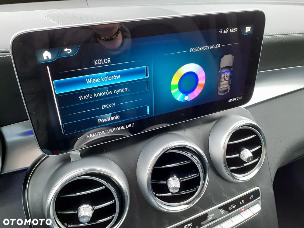 Mercedes-Benz GLC 300 d 4Matic 9G-TRONIC AMG Line Plus - 33