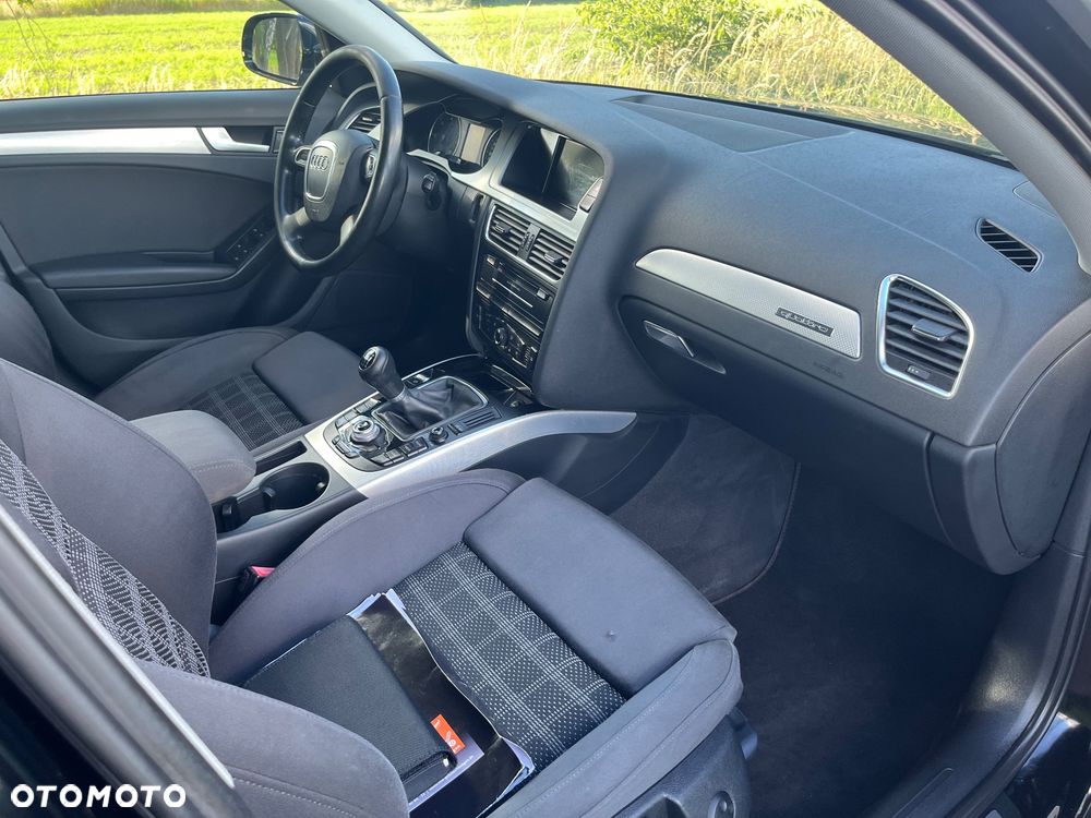 Audi A4 Avant 2.0 TDI Quattro - 8