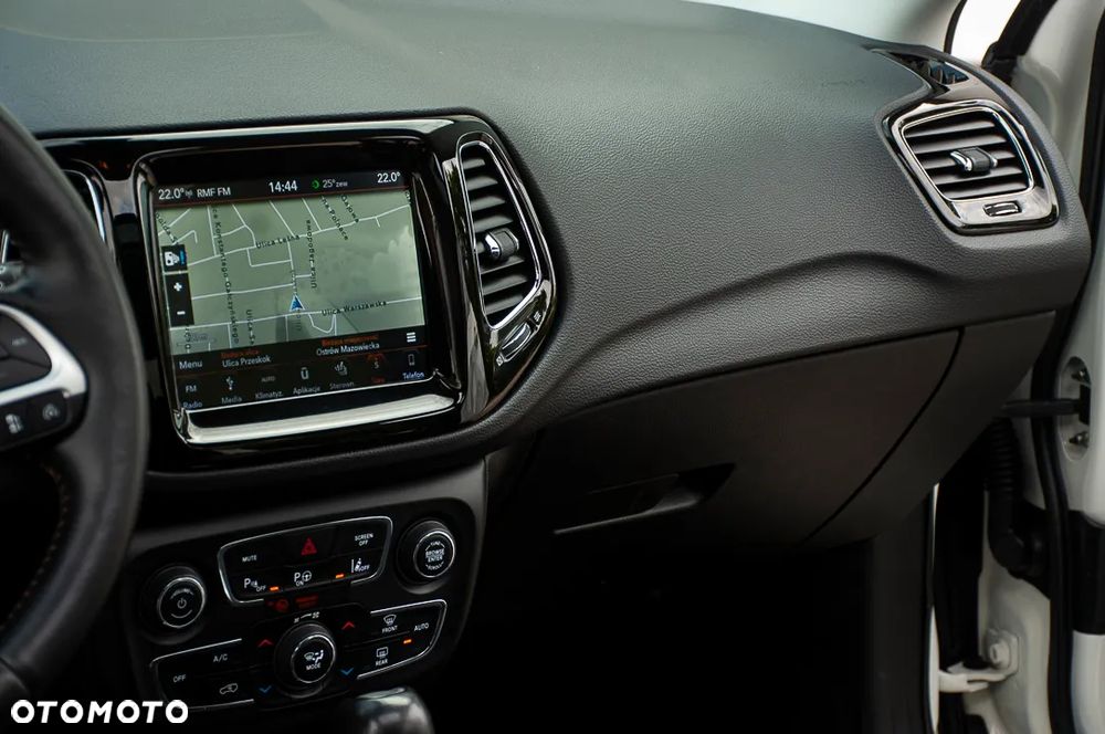 Jeep Compass 1.4 MultiAir Active Drive Automatik Limited - 32