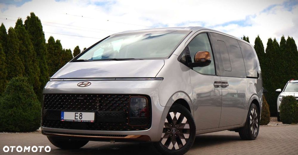 Hyundai Staria - 14