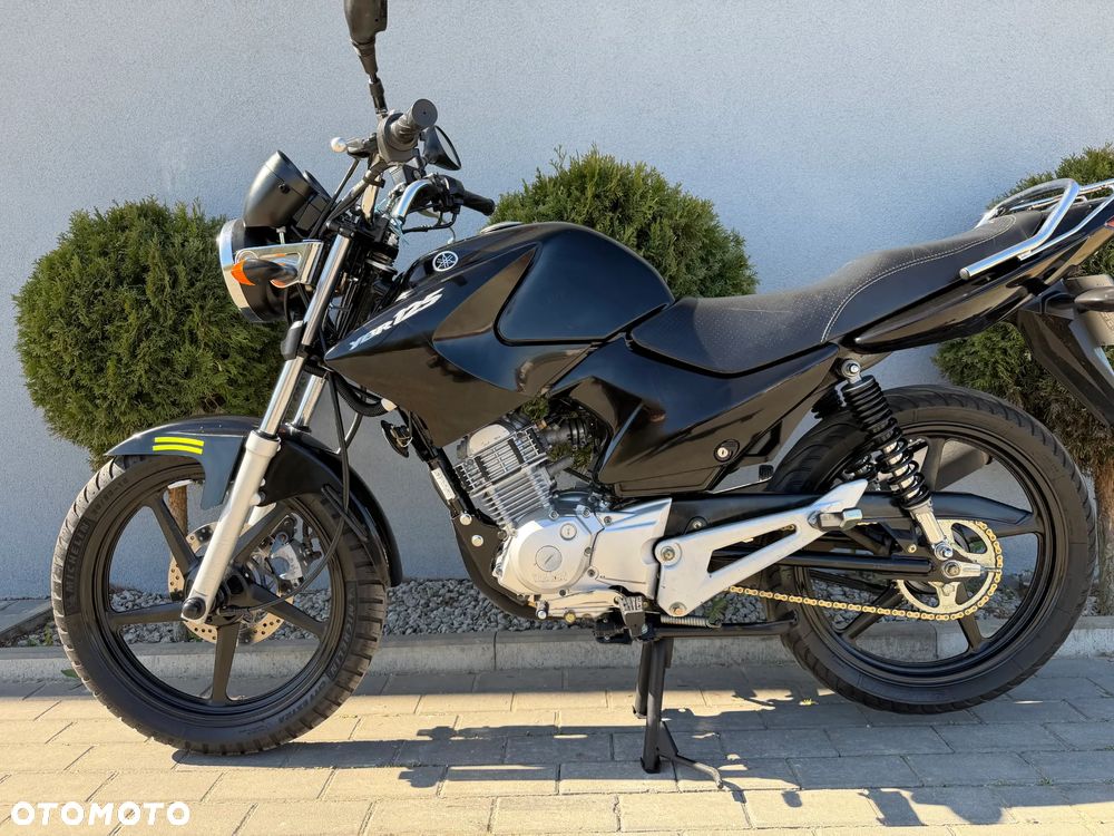 Yamaha YBR - 40