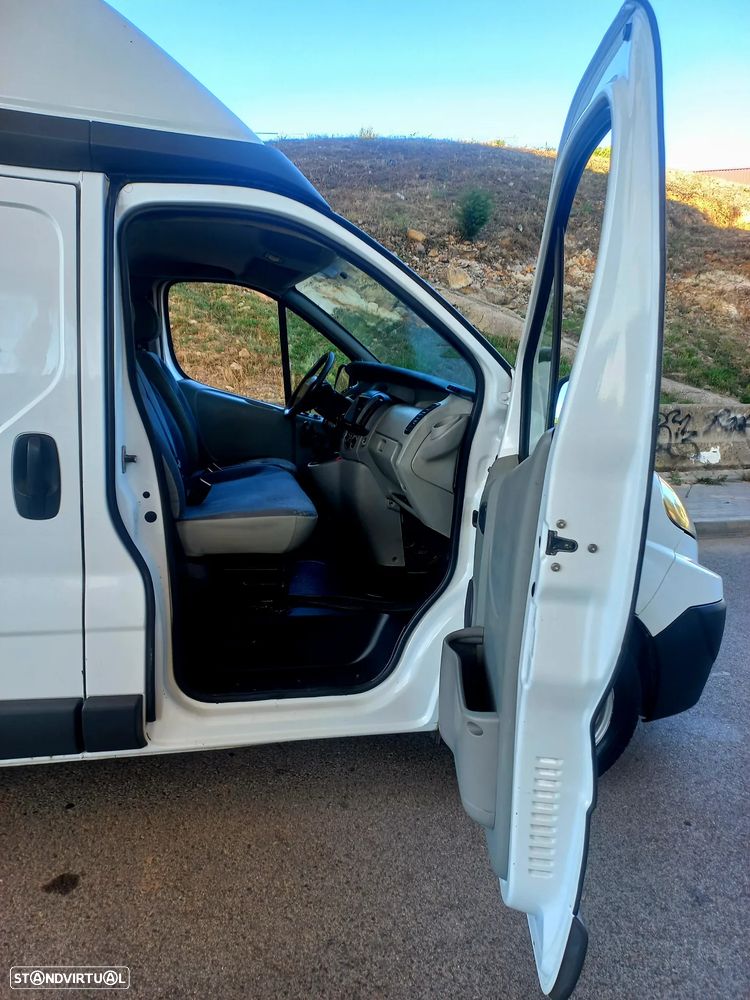 Renault Trafic 2.0 Dci teto alto - 5