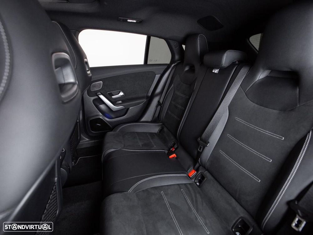 Mercedes-Benz CLA 250 e Shooting Brake 8G-DCT AMG Line - 11