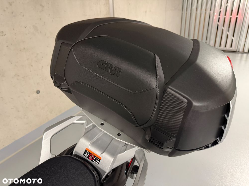 Suzuki GX - 18