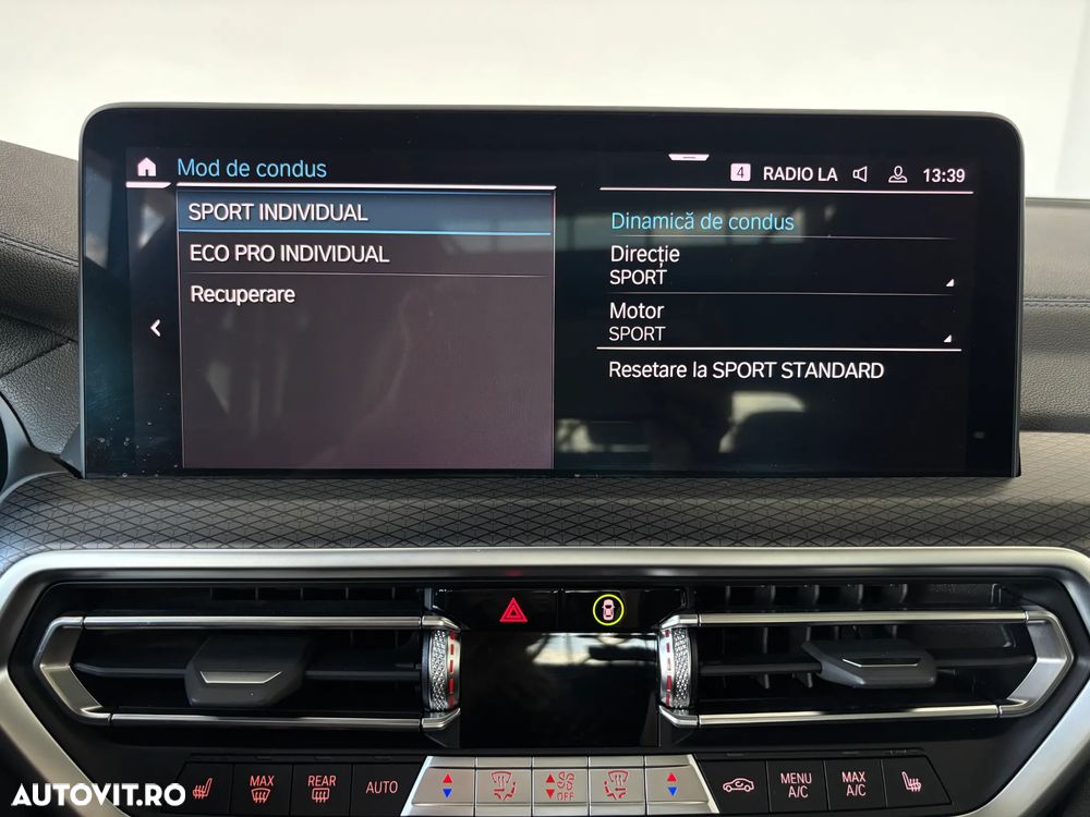 BMW iX3 Standard - 32