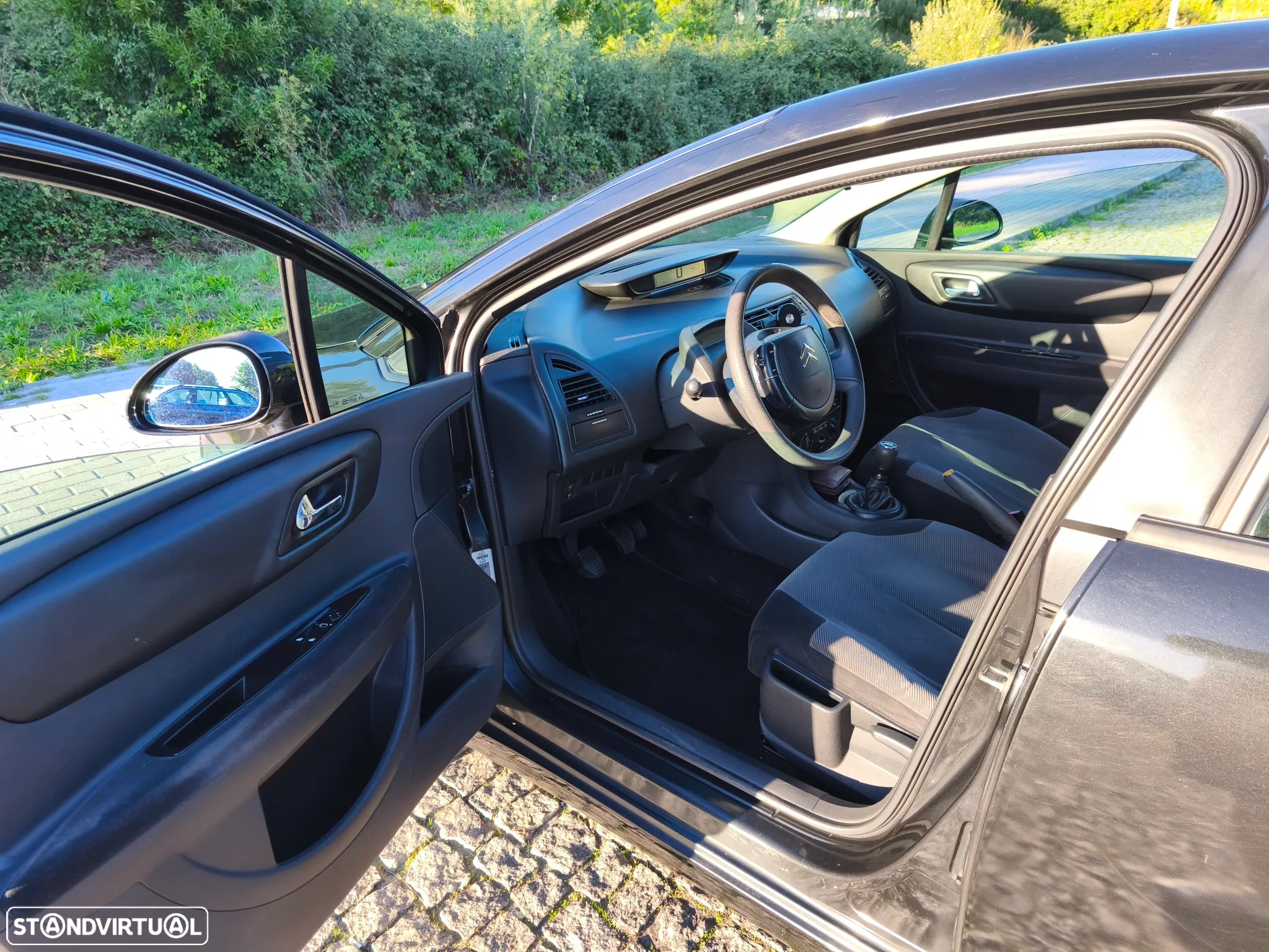 Citroën C4 1.4 16V SX - 6