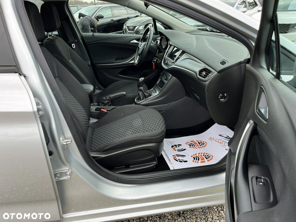 Opel Astra - 28