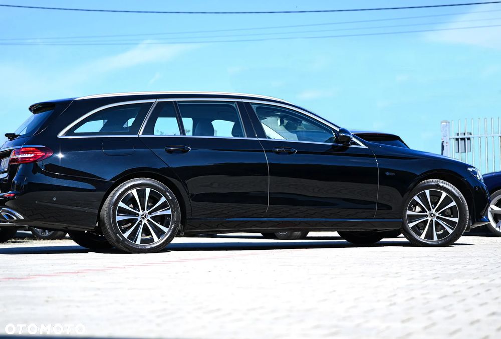 Mercedes-Benz Klasa E 300 de 9G-TRONIC Avantgarde - 35