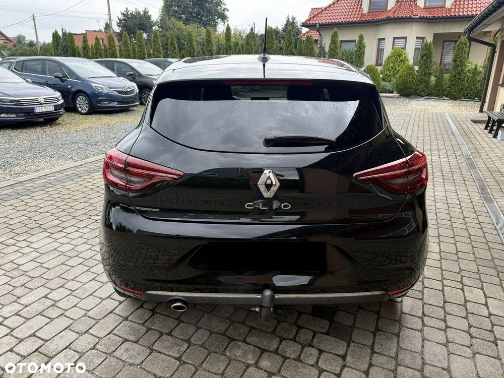 Renault Clio - 8
