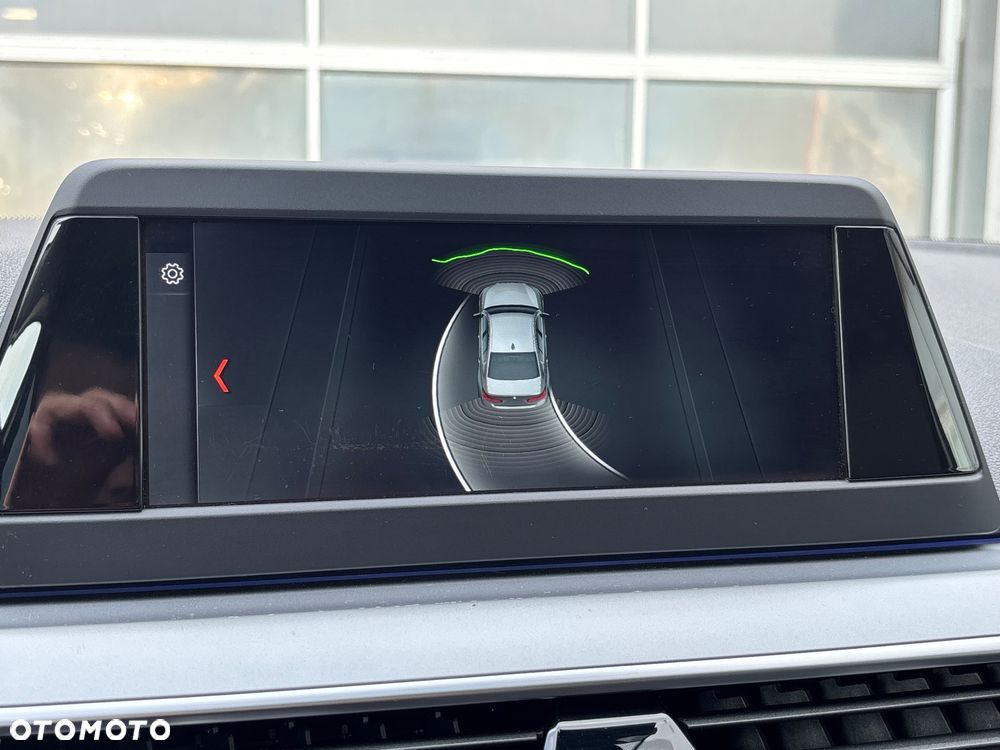BMW Seria 5 520d - 30