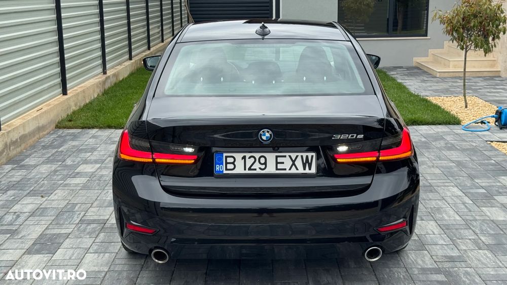 BMW Seria 3 - 10
