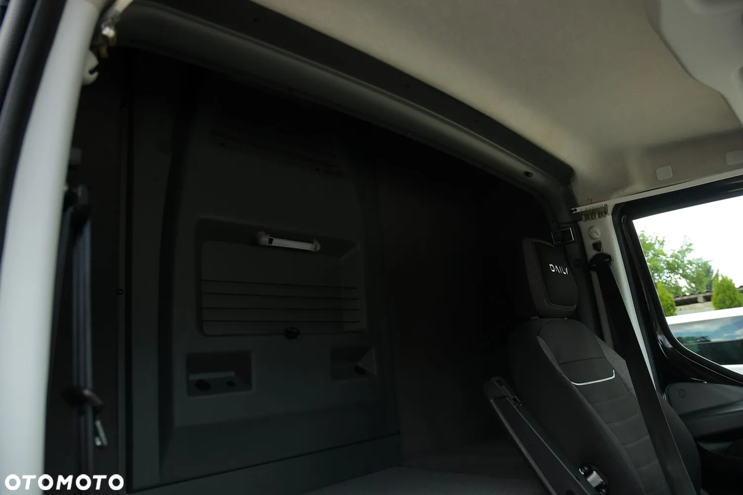Iveco DAILY 35-180 * HiMATIC * BURTO-FIRANKA * Sypialka * BOGATE! * SUPER ZADBANE! - 21