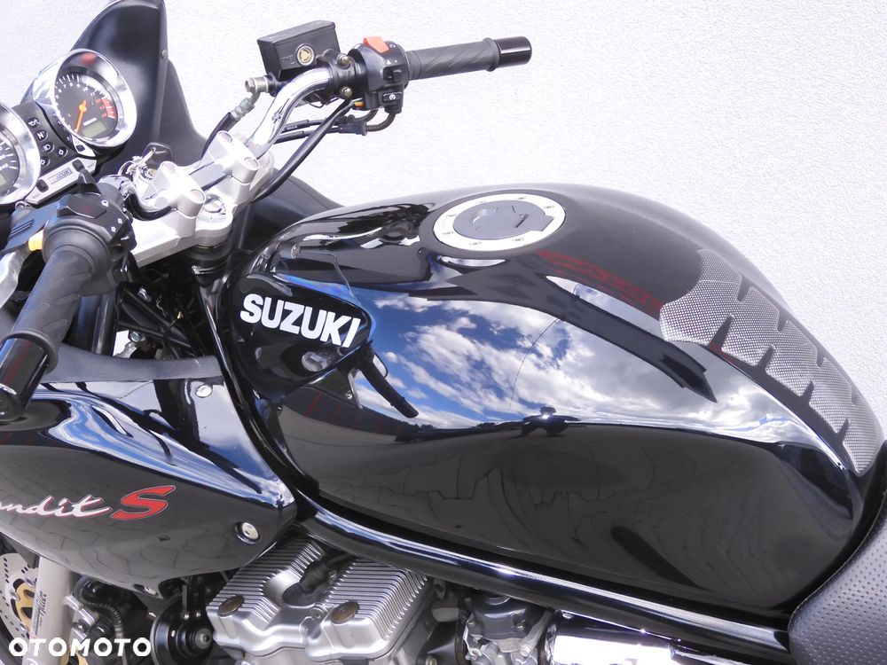 Suzuki Bandit - 31