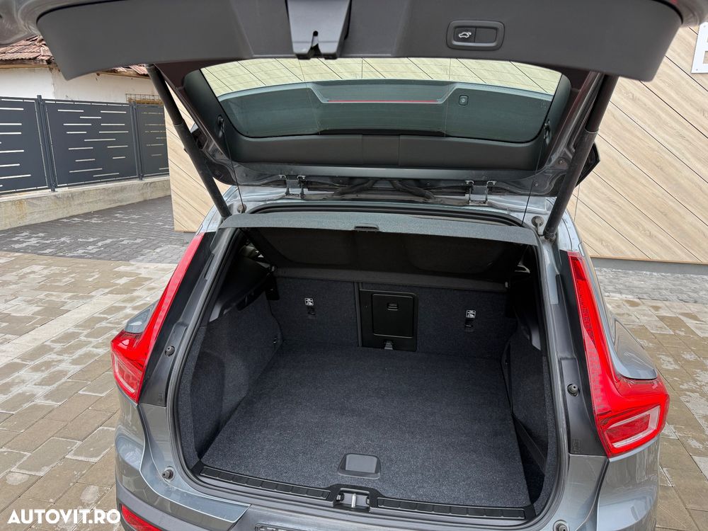 Volvo XC 40 D3 Momentum - 16