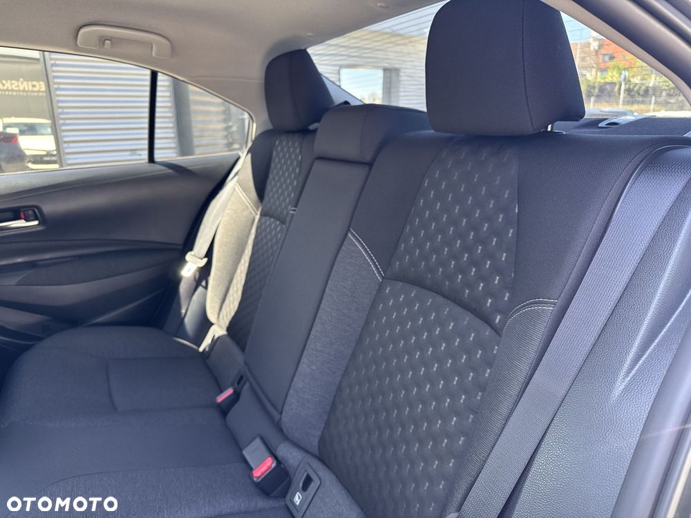 Toyota Corolla 1.8 Hybrid Style - 14