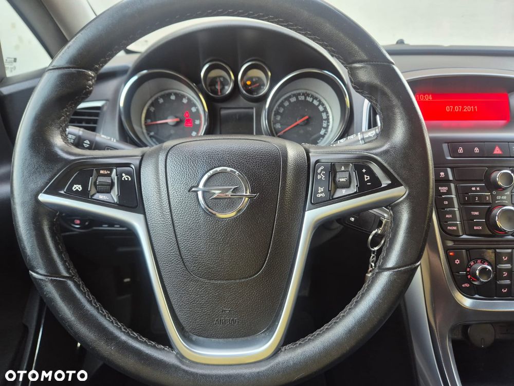 Opel Astra - 16