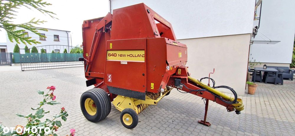 New Holland 640 Pasowa Szeroki podbieracz - 23