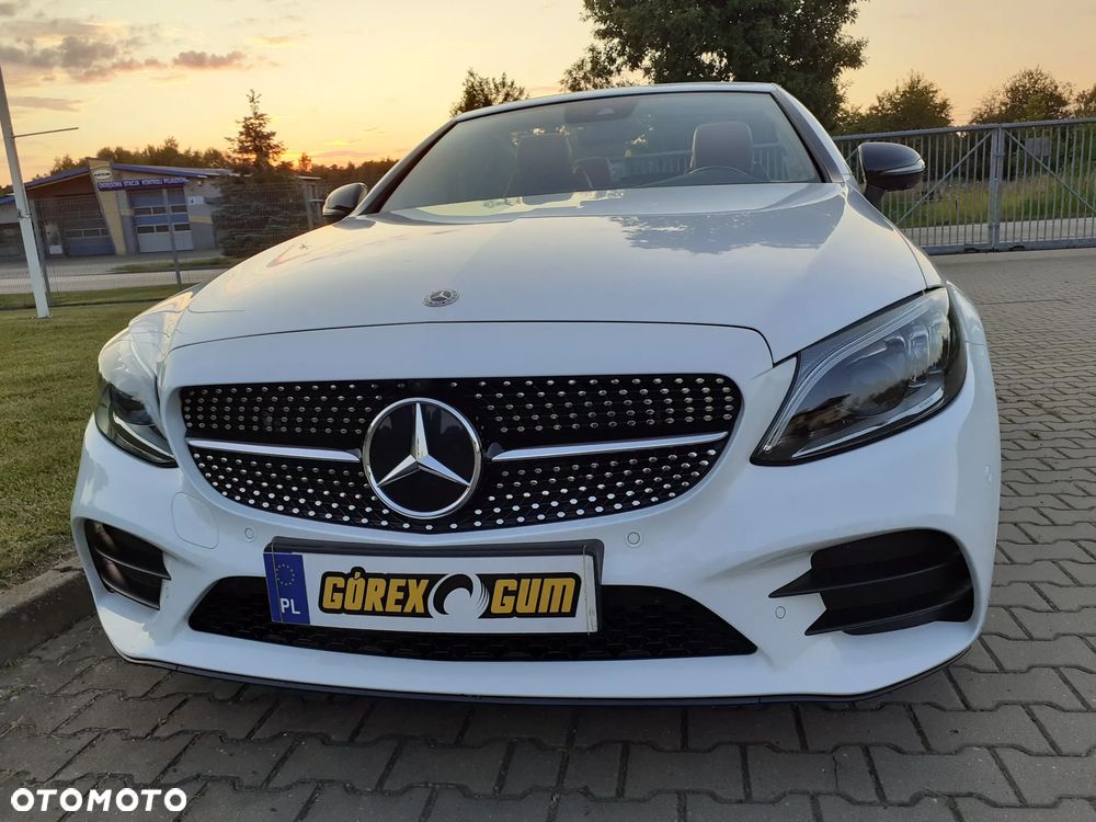 Mercedes-Benz Klasa C 300 9G-TRONIC - 13