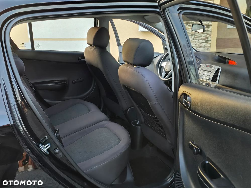 Hyundai i20 1.2 Comfort - 30