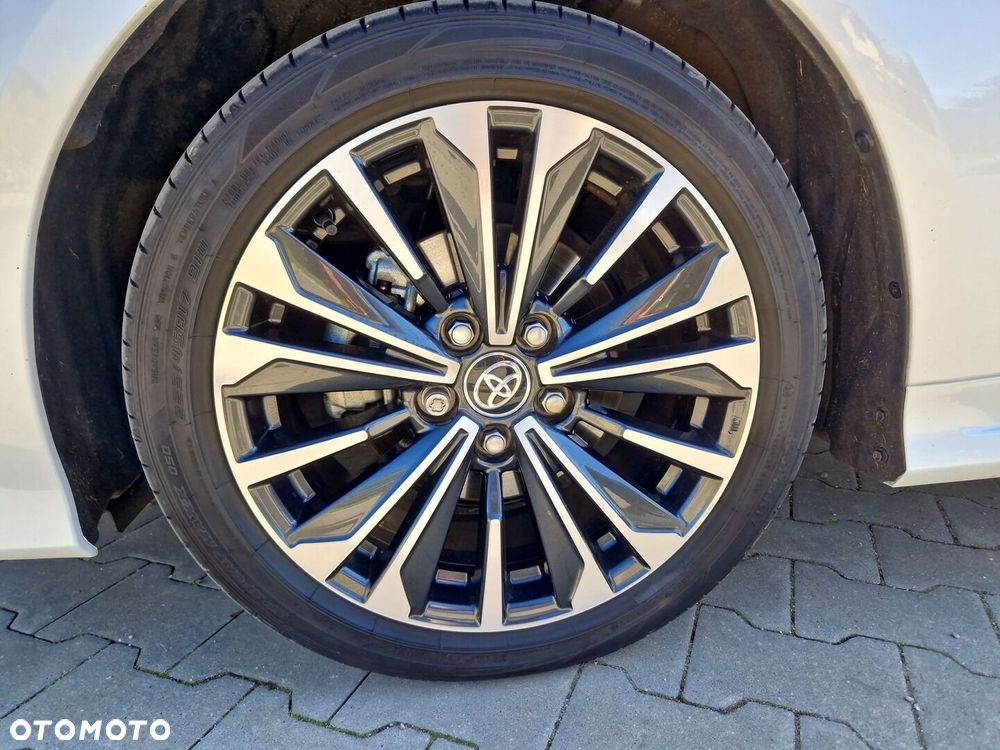 Toyota Corolla - 16