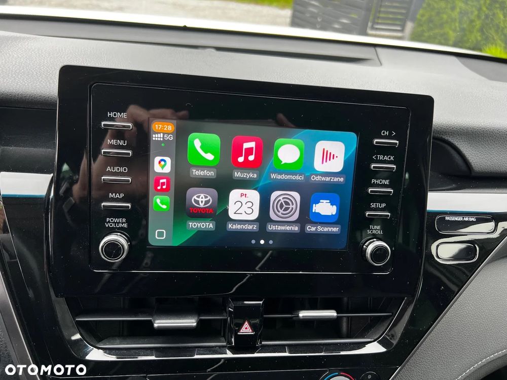 Toyota Camry 2.5 Hybrid Comfort CVT - 20