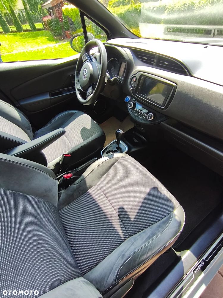Toyota Yaris 1.5 VVT-i Selection - 10