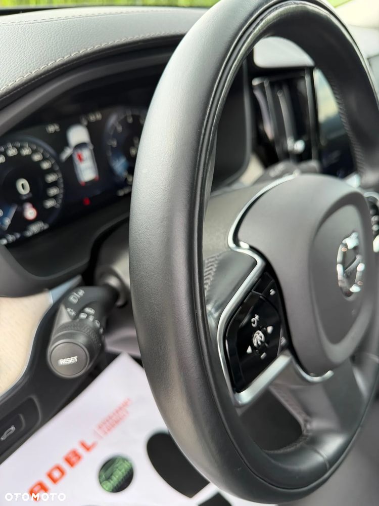 Volvo XC 60 B6 B AWD Inscription - 9