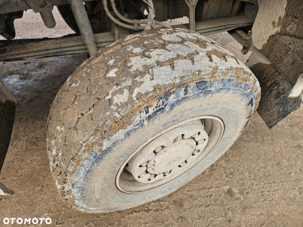Mercedes-Benz 3336 - 27
