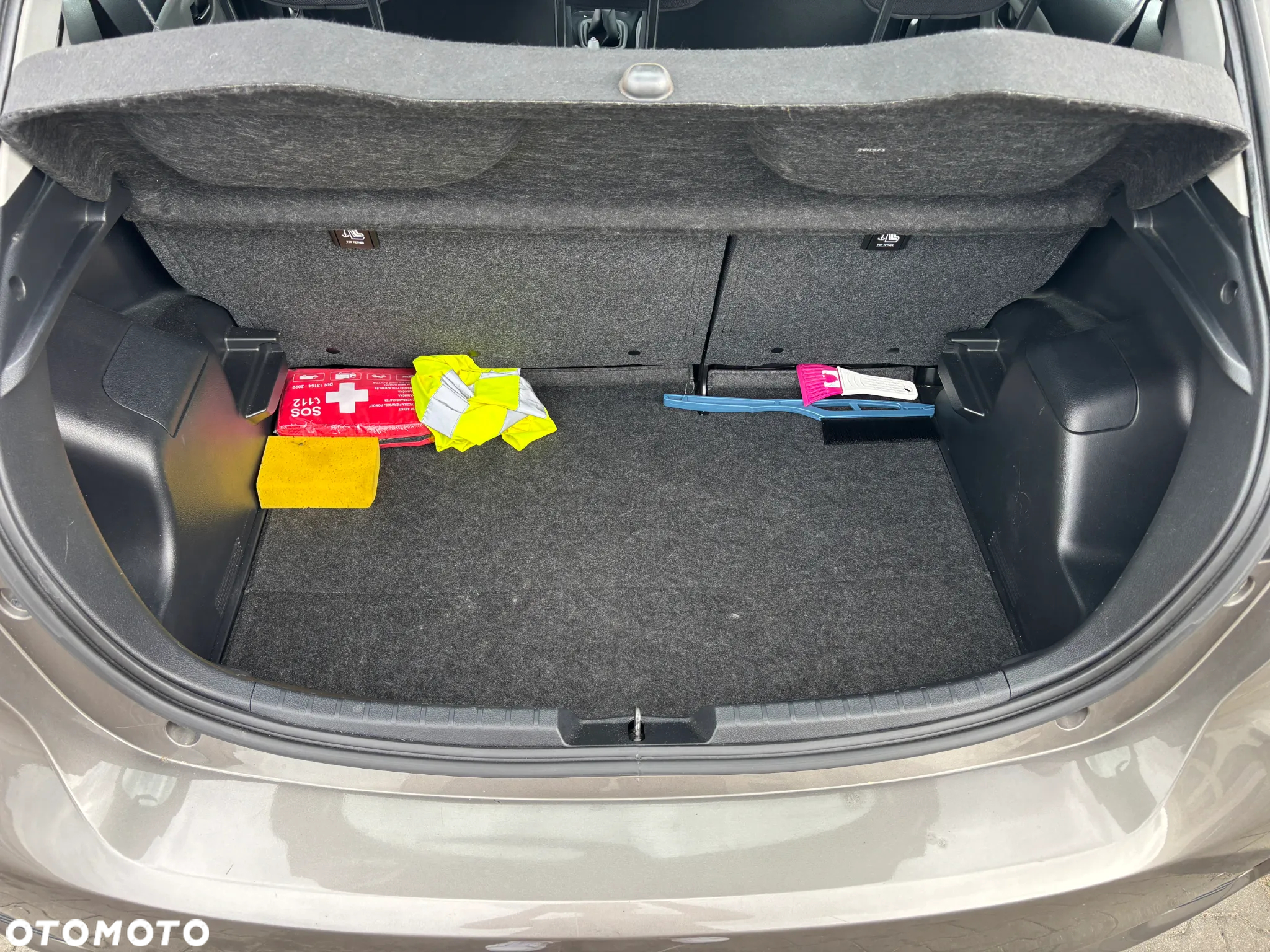 Toyota Yaris 1.5 Active - 12