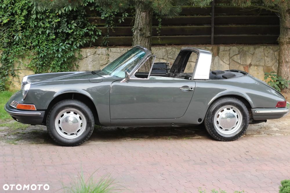 Porsche 911 - 18
